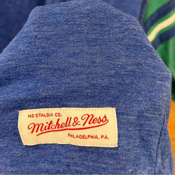 Mitchell & Ness Seattle Seahawks NFL | 3/4 Sleeve Tri-Blend Henley Shirt Size M - Picture 3 of 7